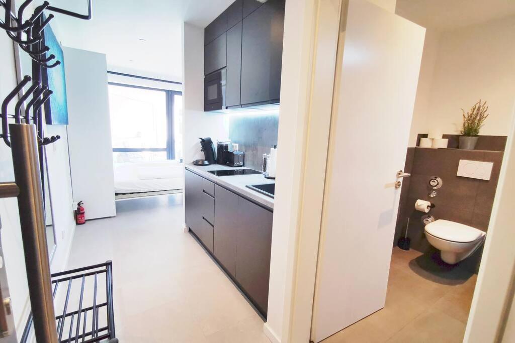 Hh 05 By Rockchair - Superhost Status - Modernes Apartment Mit Sonnigem Balkon & Premium Boxspringbetten In Winterhude - Hamburg Top Geheimtipp Luaran gambar