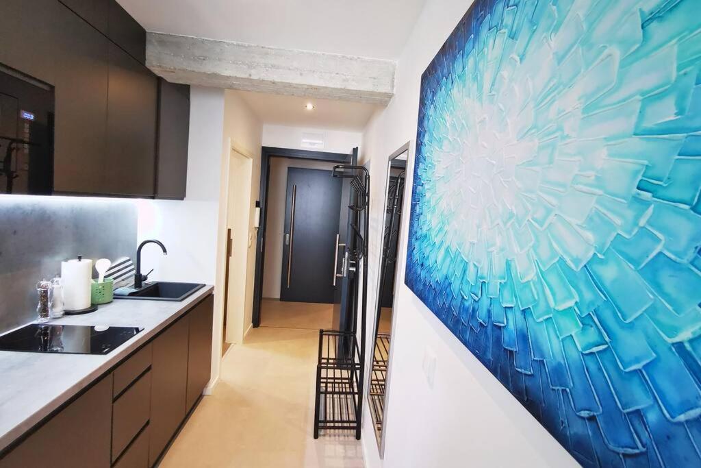 Hh 05 By Rockchair - Superhost Status - Modernes Apartment Mit Sonnigem Balkon & Premium Boxspringbetten In Winterhude - Hamburg Top Geheimtipp Luaran gambar