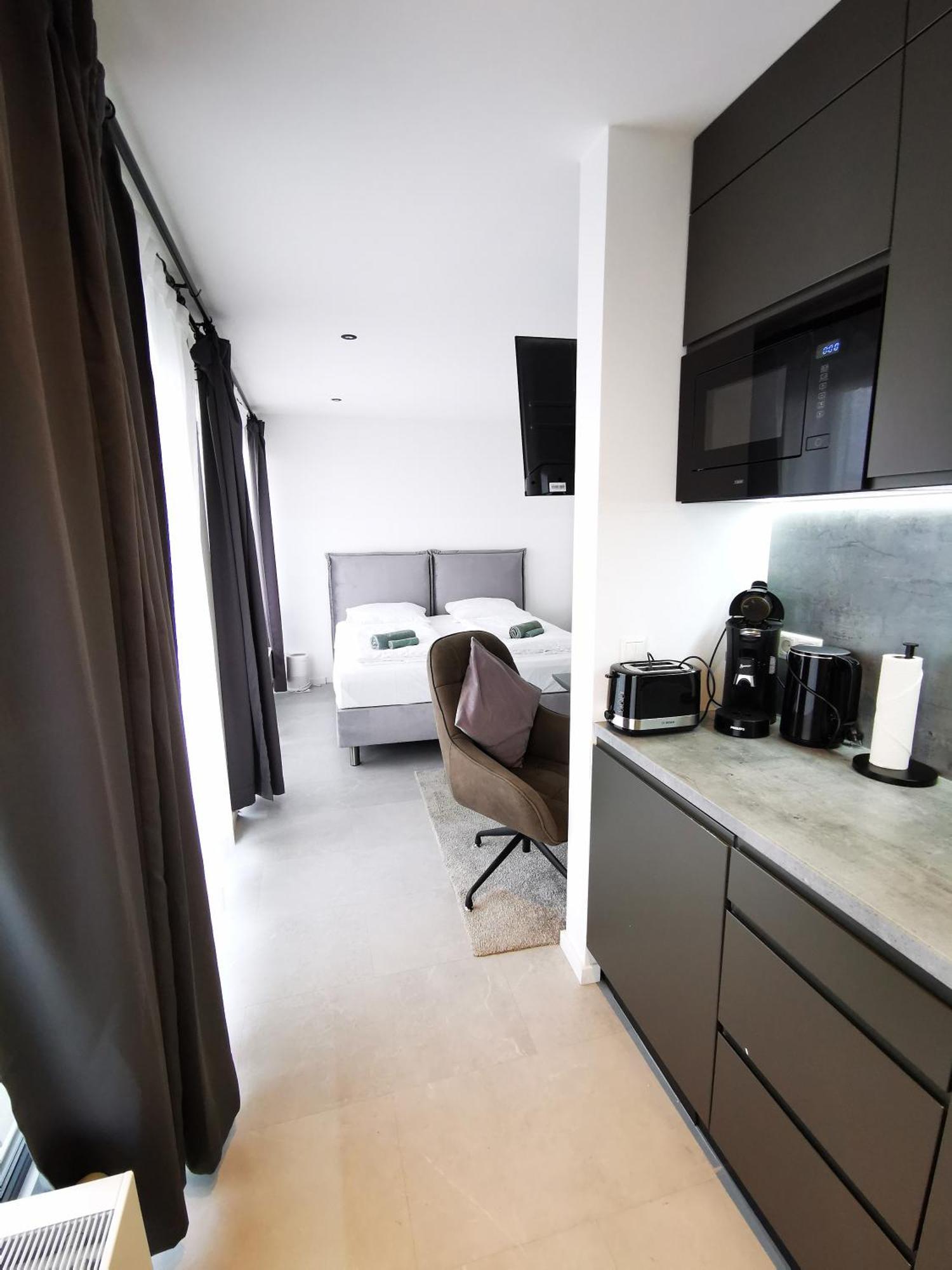 Hh 05 By Rockchair - Superhost Status - Modernes Apartment Mit Sonnigem Balkon & Premium Boxspringbetten In Winterhude - Hamburg Top Geheimtipp Luaran gambar